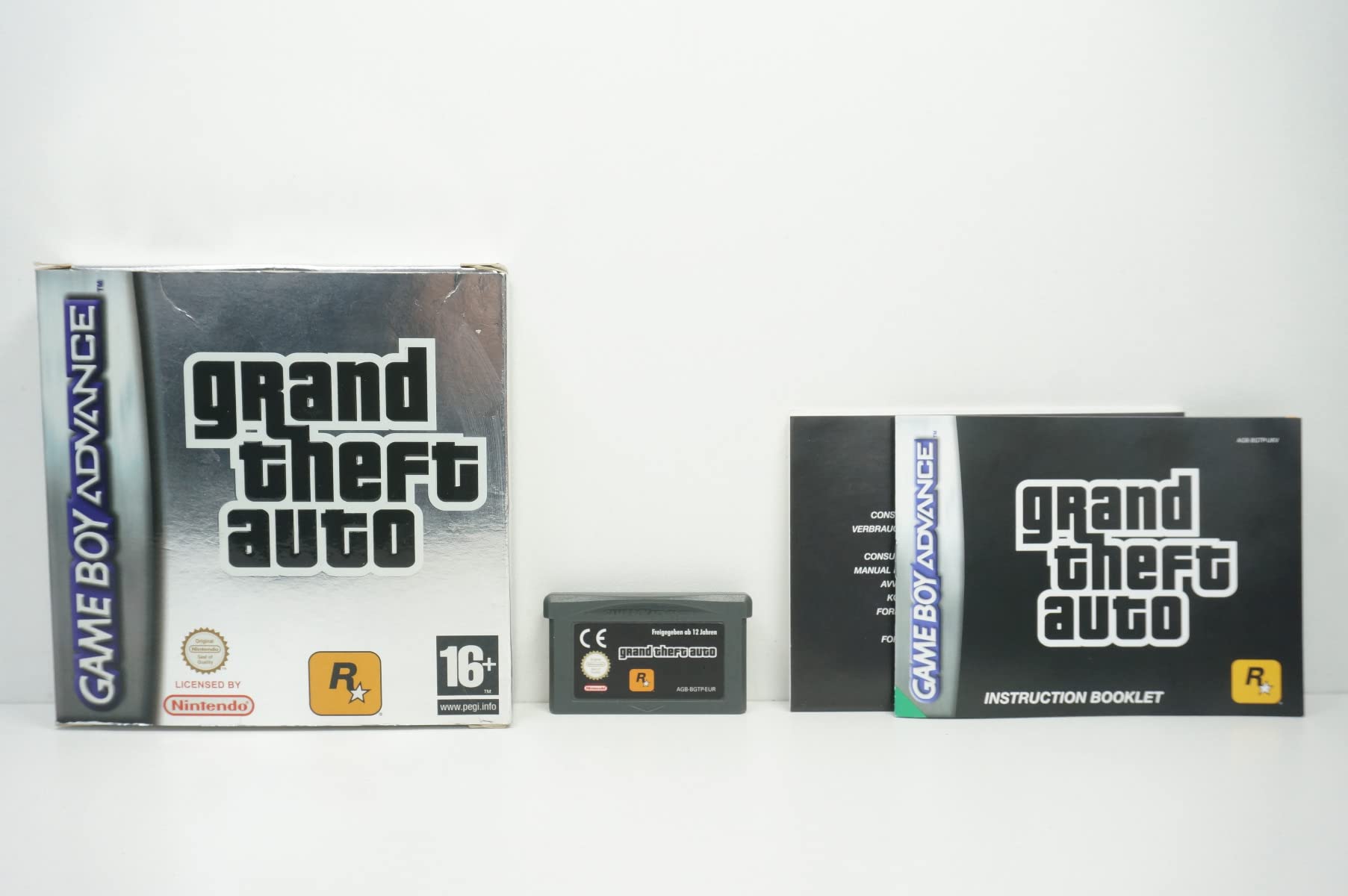 Grand Theft Auto:Advance 箱とカードのみ Grand Theft Auto Advance Nintendo GBA WATA 9.4 A+ FACTORY